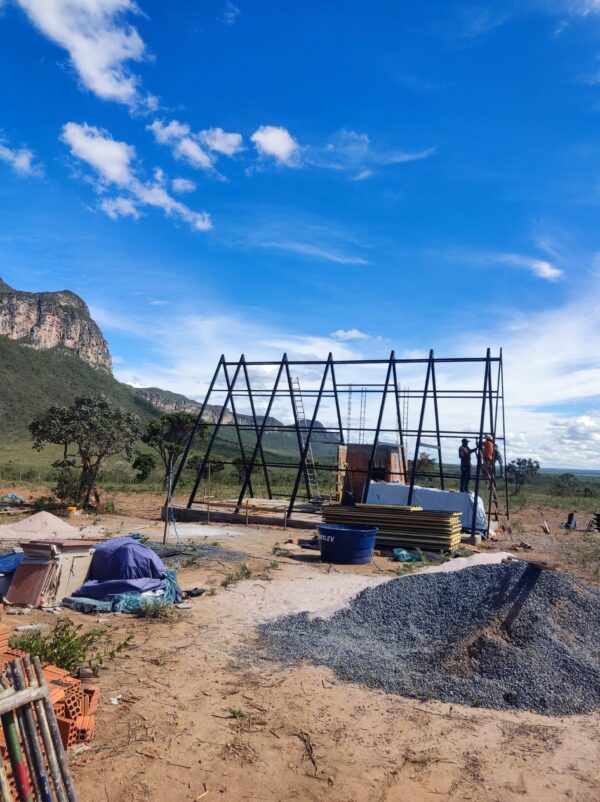 Chalé 106m² – Três quartos, suíte no mezanino – Fotos reais 4